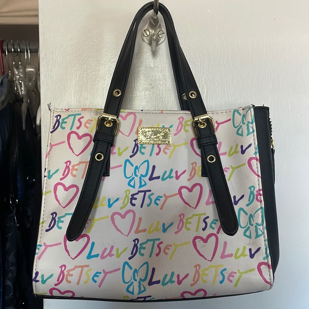 Betsey Johnson handbag